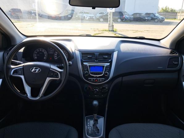 Hyundai Solaris I с пробегом 2011 года, цена 650 000 рублей, 225074 км, седан, Автокод Объявления