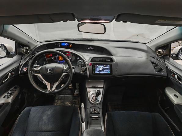 Honda Civic VIII с пробегом 2008 года, цена 519 000 рублей, 410252 км, хэтчбек, Автокод Объявления
