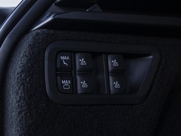 BMW X7 I (G07) Рестайлинг с пробегом 2022 года, цена 13 390 000 рублей, 48000 км, внедорожник, Автокод Объявления