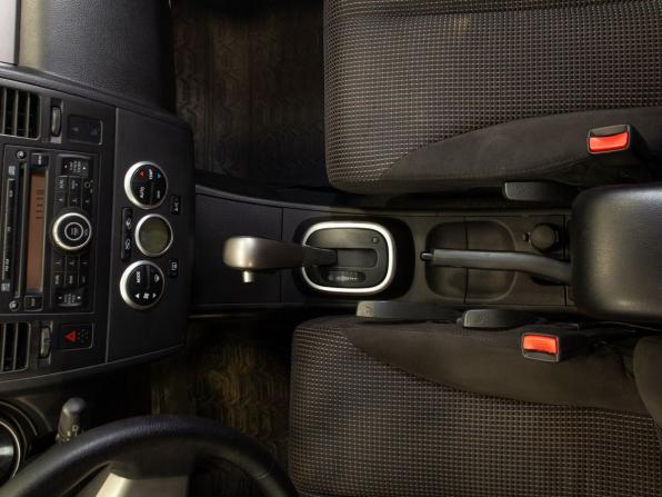 Nissan Tiida I Рестайлинг с пробегом 2012 года, цена 750 000 рублей, 238566 км, хэтчбек, Автокод Объявления
