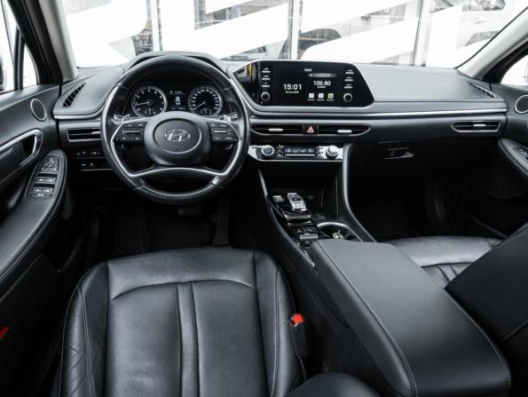 Hyundai Sonata VIII (DN8) с пробегом 2021 года, цена 2 223 000 рублей, 118671 км, седан, Автокод Объявления