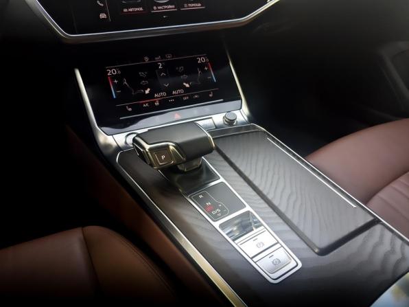 Audi A6 V (C8) с пробегом 2019 года, цена 3 545 000 рублей, 74508 км, седан, Автокод Объявления