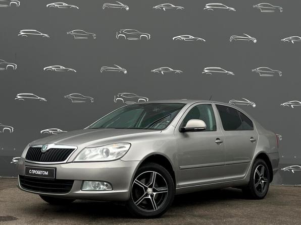 Skoda Octavia II (A5) Рестайлинг с пробегом 2012 года, цена 811 800 рублей, 205785 км, лифтбек, Автокод Объявления