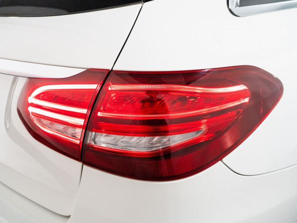 Mercedes-Benz C-Класс IV (W205) с пробегом 2015 года, цена 1 800 000 рублей, 122737 км, универсал, Автокод Объявления