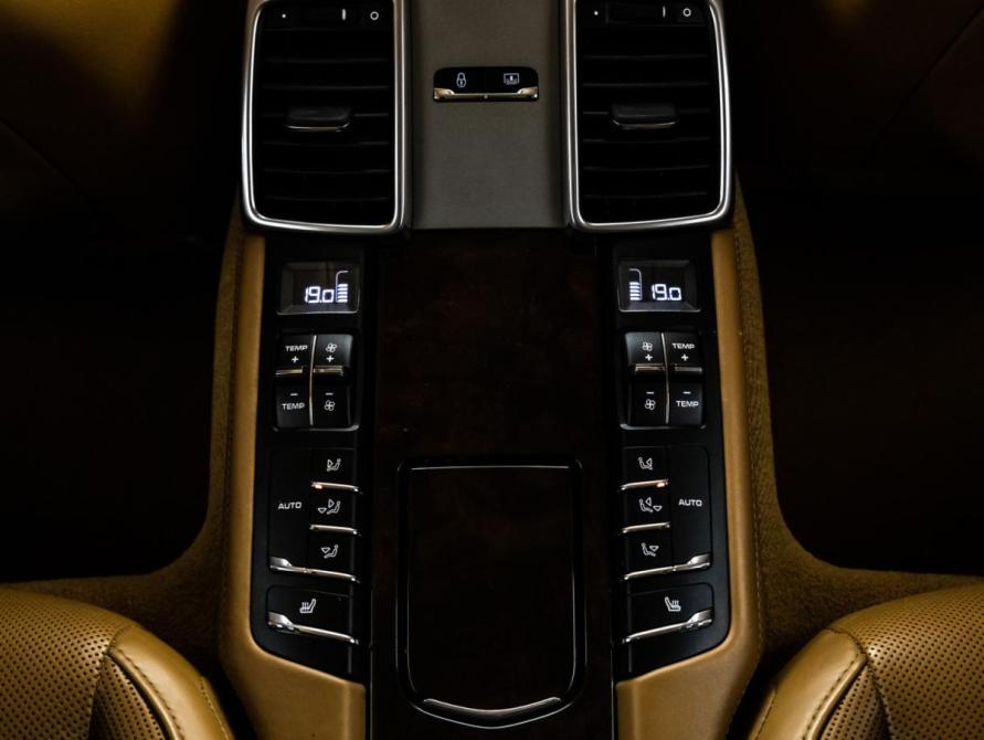 Porsche Panamera I Рестайлинг Санкт-Петербург  - изображение 35