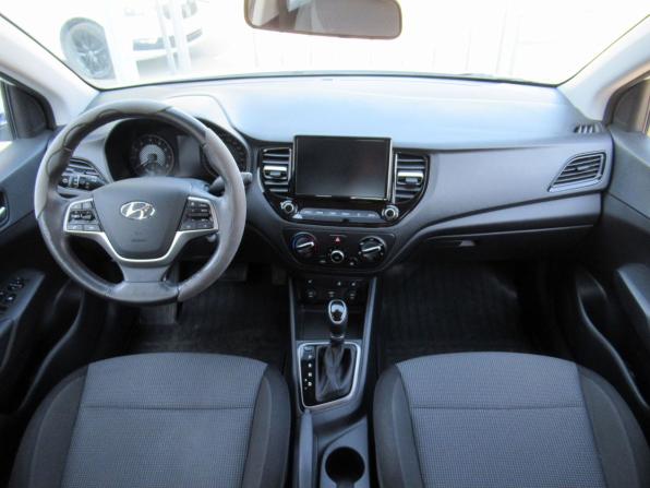 Hyundai Solaris II Рестайлинг с пробегом 2020 года, цена 1 365 000 рублей, 65719 км, седан, Автокод Объявления
