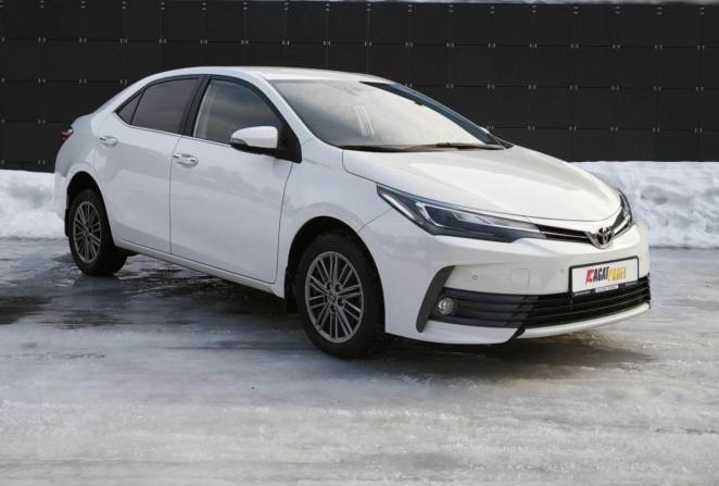 Toyota Corolla XI (E160 E170 E180) Рестайлинг 1 с пробегом 2018 года, цена 1 645 000 рублей, 83020 км, седан, Автокод Объявления