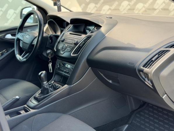 Ford Focus III Рестайлинг с пробегом 2016 года, цена 870 000 рублей, 187400 км, хэтчбек, Автокод Объявления