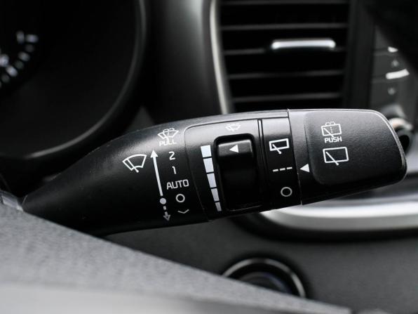 Kia Sorento III Prime с пробегом 2017 года, цена 2 200 000 рублей, 180104 км, внедорожник, Автокод Объявления