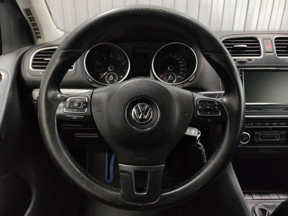 Volkswagen Golf VI с пробегом 2011 года, цена 600 000 рублей, 274570 км, хэтчбек, Автокод Объявления