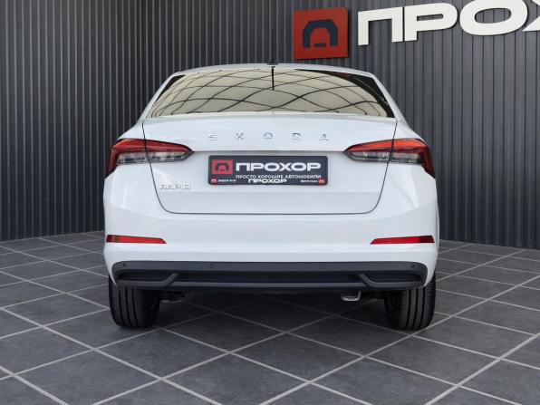 Skoda Rapid II с пробегом 2020 года, цена 1 427 000 рублей, 51980 км, лифтбек, Автокод Объявления