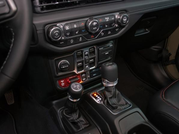 Jeep Wrangler IV (JL) Рестайлинг с пробегом 2026 года, цена 8 999 000 рублей, 36 км, внедорожник, Автокод Объявления