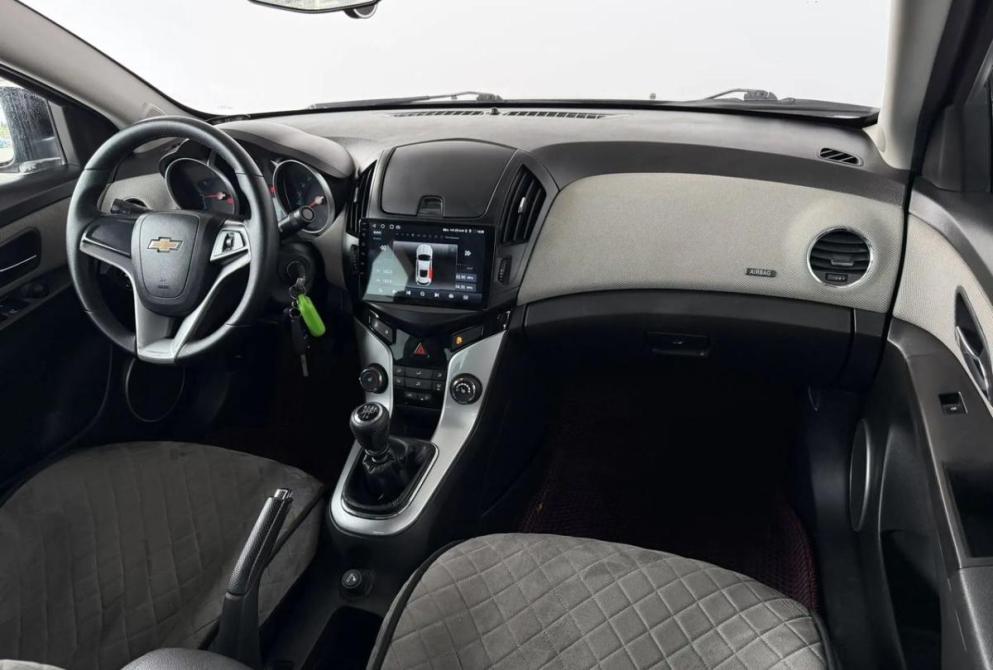 Chevrolet Cruze I Рестайлинг Киров  - изображение 10