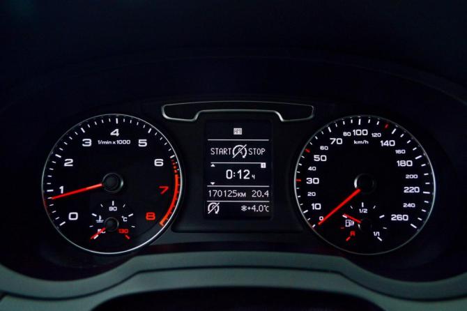 Audi Q3 I (8U) с пробегом 2013 года, цена 1 549 000 рублей, 170124 км, внедорожник, Автокод Объявления