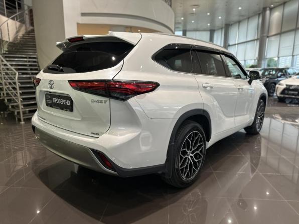 Toyota Highlander IV (XU70) с пробегом 2025 года, цена 4 955 000 рублей, 8601 км, внедорожник, Автокод Объявления