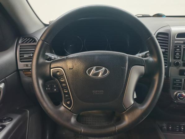 Hyundai Santa Fe II Рестайлинг с пробегом 2011 года, цена 1 275 000 рублей, 315101 км, внедорожник, Автокод Объявления