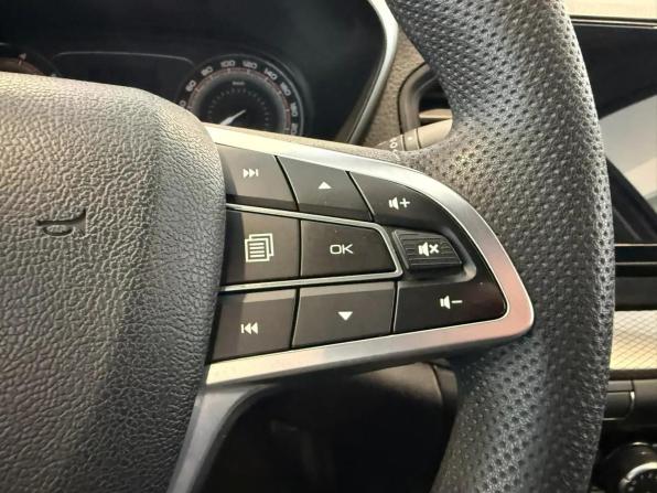 Lada (ВАЗ) Vesta I Рестайлинг (NG) с пробегом 2024 года, цена 1 230 000 рублей, 66991 км, седан, Автокод Объявления