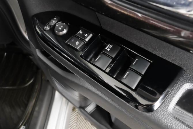 Honda N-BOX II с пробегом 2018 года, цена 1 039 000 рублей, 73580 км, микровэн, Автокод Объявления