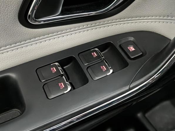 Kia Ceed II Рестайлинг с пробегом 2018 года, цена 1 222 000 рублей, 128338 км, хэтчбек, Автокод Объявления