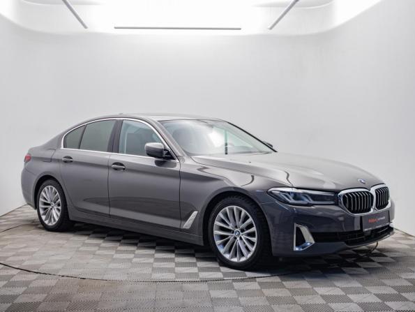 BMW 5 серии VII (G30/G31/G38) Рестайлинг с пробегом 2021 года, цена 4 178 000 рублей, 54000 км, седан, Автокод Объявления