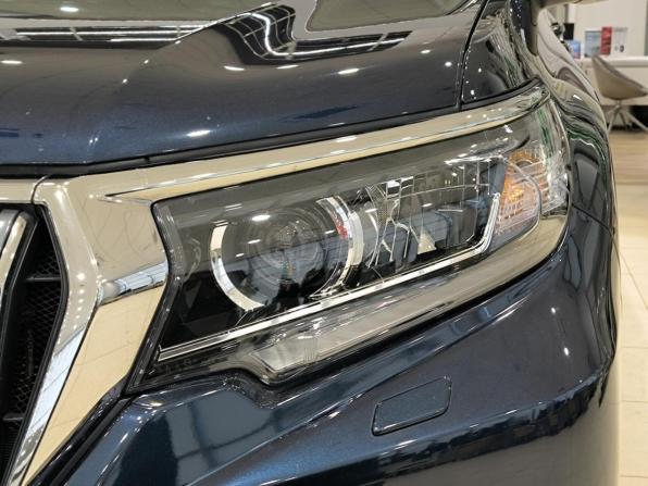 Toyota Land Cruiser Prado 150 Series Рестайлинг 2 с пробегом 2019 года, цена 5 850 000 рублей, 50500 км, внедорожник, Автокод Объявления