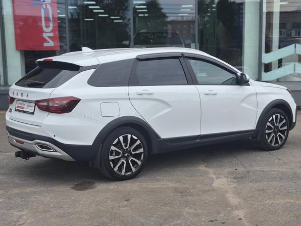 Lada (ВАЗ) Vesta I Рестайлинг (NG) с пробегом 2023 года, цена 1 479 000 рублей, 26763 км, универсал, Автокод Объявления