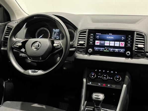 Skoda Karoq I с пробегом 2021 года, цена 2 420 000 рублей, 134017 км, внедорожник, Автокод Объявления