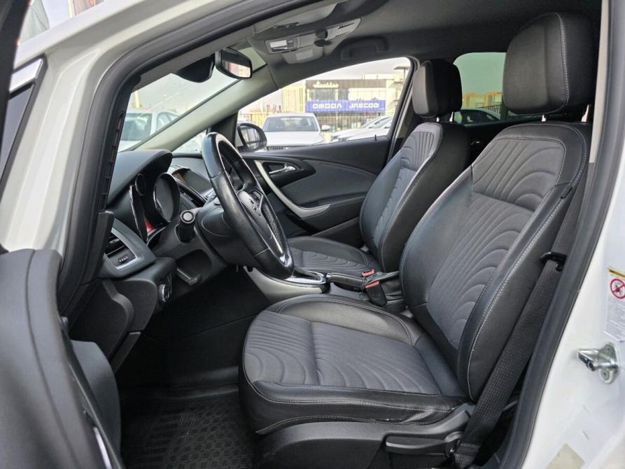 Opel Astra J Рестайлинг Новосибирск  - изображение 13