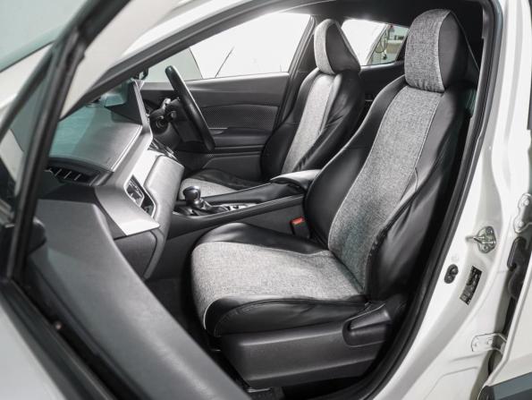 Toyota C-HR I Рестайлинг с пробегом 2020 года, цена 2 349 000 рублей, 110661 км, внедорожник, Автокод Объявления