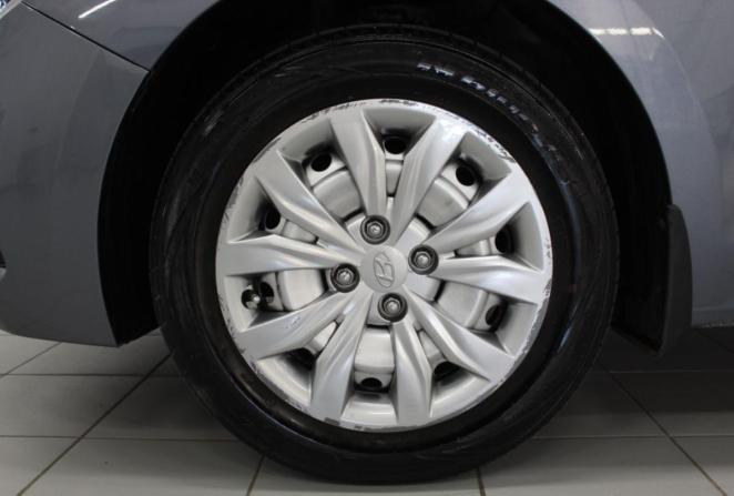 Hyundai Solaris II с пробегом 2018 года, цена 1 440 000 рублей, 153482 км, седан, Автокод Объявления