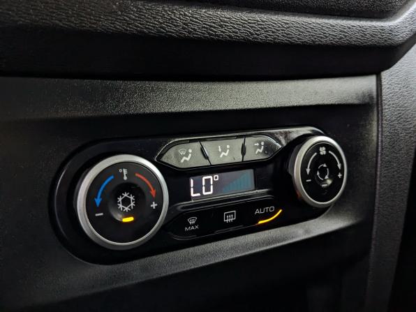 Lada (ВАЗ) XRAY I с пробегом 2019 года, цена 850 000 рублей, 50679 км, хэтчбек, Автокод Объявления
