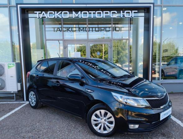 Kia Rio III Рестайлинг с пробегом 2016 года, цена 997 500 рублей, 108000 км, хэтчбек, Автокод Объявления