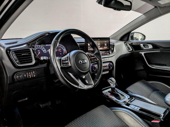 Kia XCeed I с пробегом 2020 года, цена 1 860 000 рублей, 78176 км, хэтчбек, Автокод Объявления