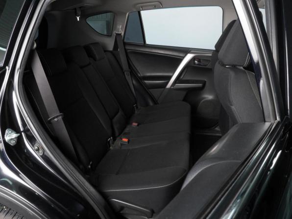 Toyota RAV4 IV (XA40) Рестайлинг с пробегом 2019 года, цена 2 550 000 рублей, 180650 км, внедорожник, Автокод Объявления