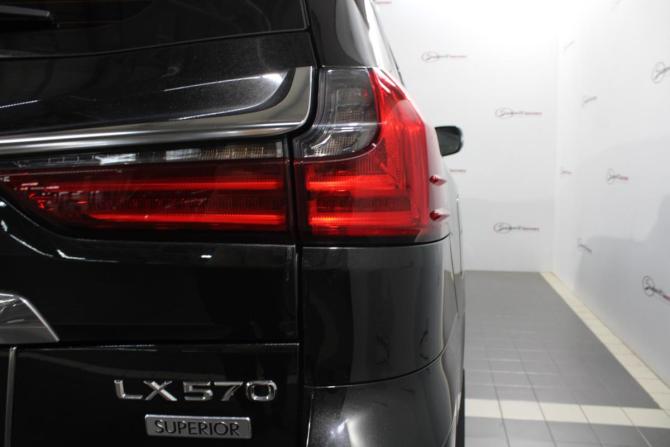 Lexus LX III Рестайлинг 2 с пробегом 2019 года, цена 9 200 000 рублей, 152600 км, внедорожник, Автокод Объявления