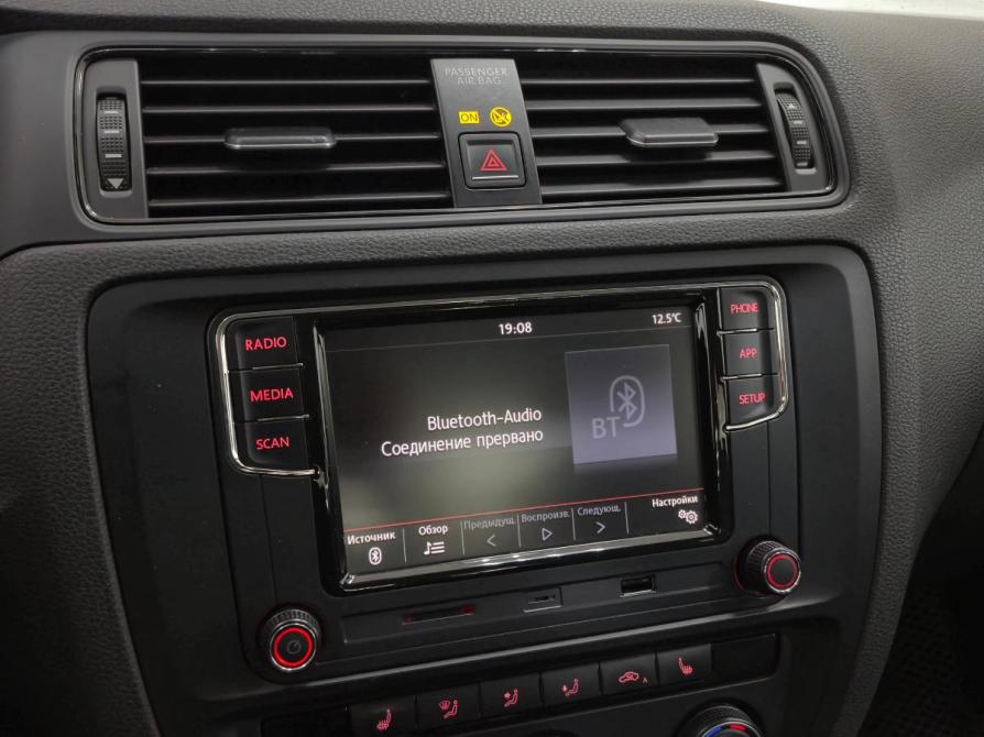 Volkswagen Jetta VI Рестайлинг Альметьевск  - изображение 20