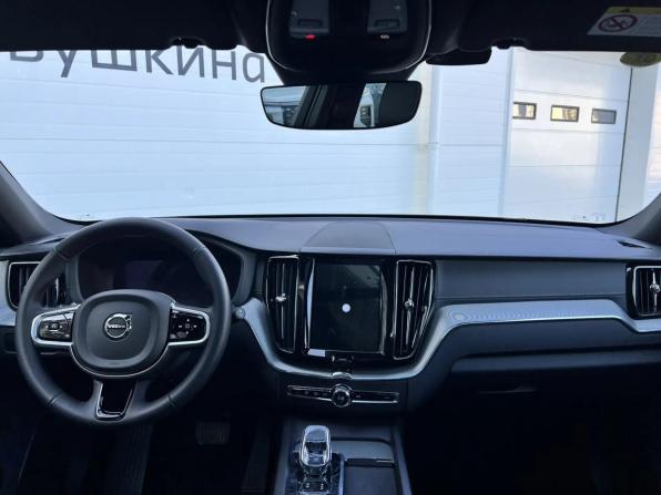 Volvo XC60 II Рестайлинг 2 с пробегом 2025 года, цена 6 139 000 рублей, 40 км, внедорожник, Автокод Объявления