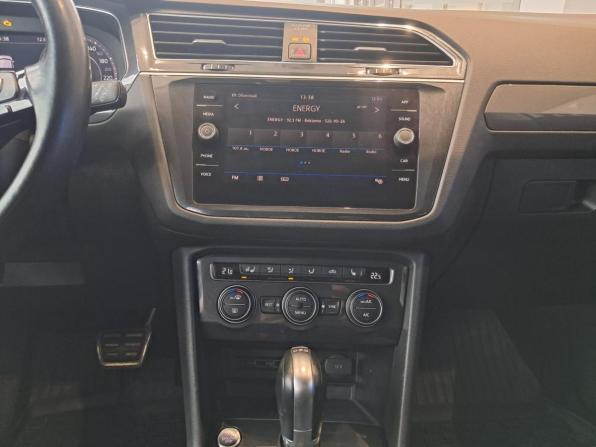 Volkswagen Tiguan II с пробегом 2018 года, цена 2 533 000 рублей, 136436 км, внедорожник, Автокод Объявления