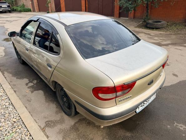 Renault Megane I Рестайлинг с пробегом 1999 года, цена 150 000 рублей, 252009 км, седан, Автокод Объявления