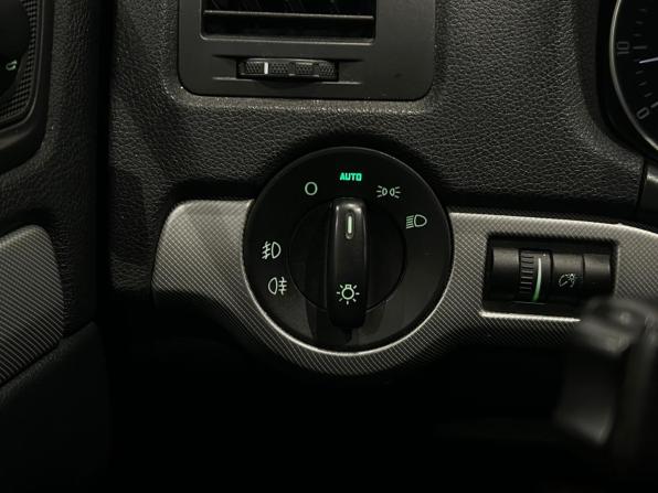 Skoda Octavia II (A5) Рестайлинг с пробегом 2010 года, цена 499 000 рублей, 308729 км, лифтбек, Автокод Объявления