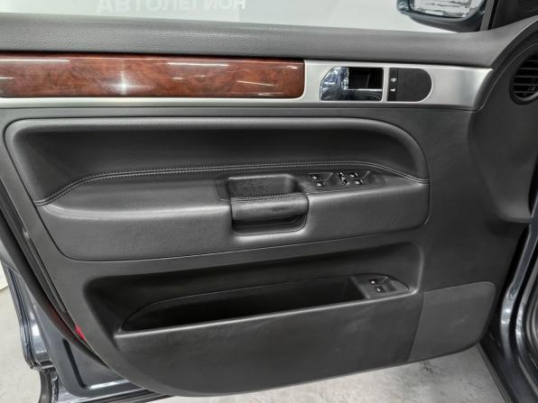 Volkswagen Touareg I с пробегом 2005 года, цена 799 000 рублей, 185325 км, внедорожник, Автокод Объявления
