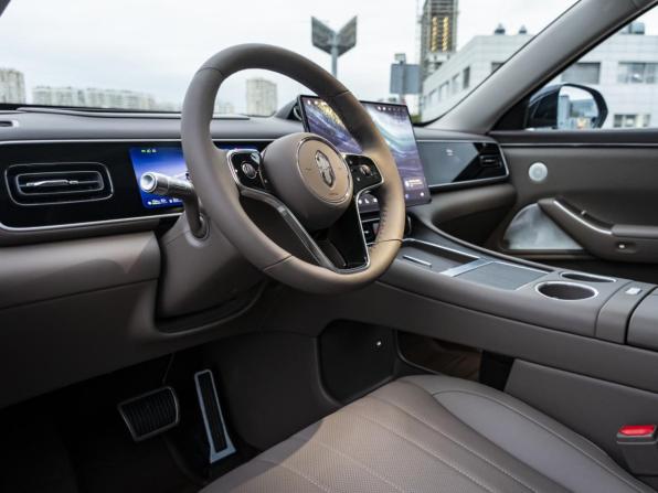 Aito M7 II с пробегом 2025 года, цена 10 500 000 рублей, 7 км, внедорожник, Автокод Объявления