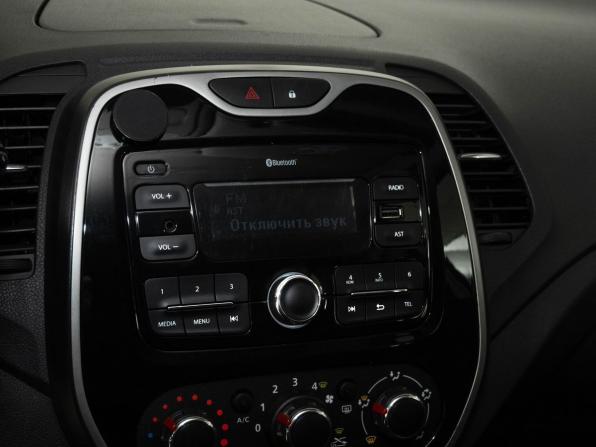 Renault Kaptur I с пробегом 2019 года, цена 1 378 000 рублей, 125300 км, внедорожник, Автокод Объявления