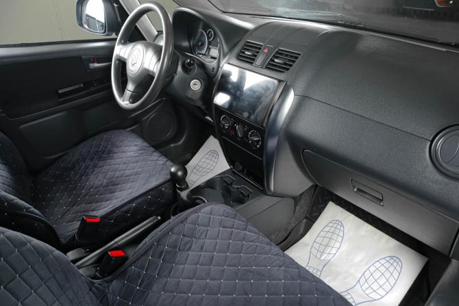Suzuki SX4 I (Classic) Рестайлинг с пробегом 2010 года, цена 779 000 рублей, 229000 км, седан, Автокод Объявления