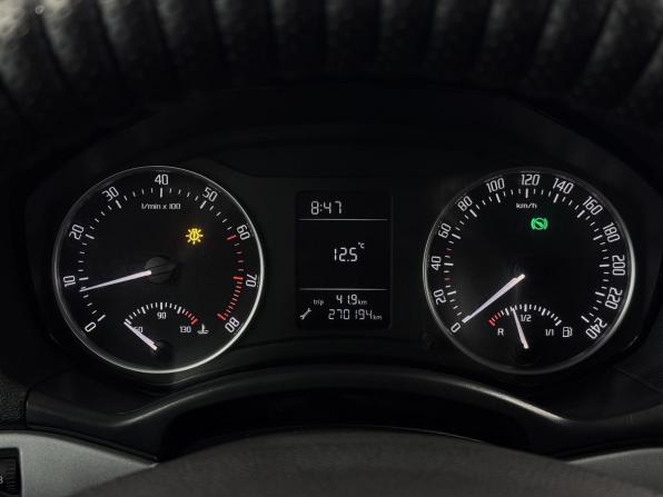 Skoda Octavia II (A5) Рестайлинг с пробегом 2012 года, цена 899 000 рублей, 270200 км, лифтбек, Автокод Объявления
