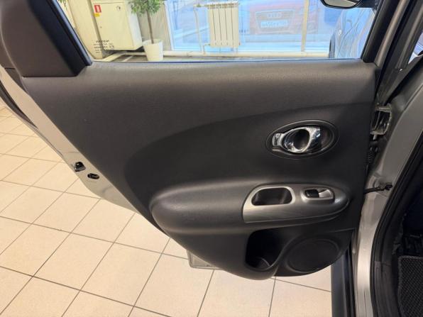 Nissan Juke I с пробегом 2012 года, цена 968 000 рублей, 166873 км, внедорожник, Автокод Объявления