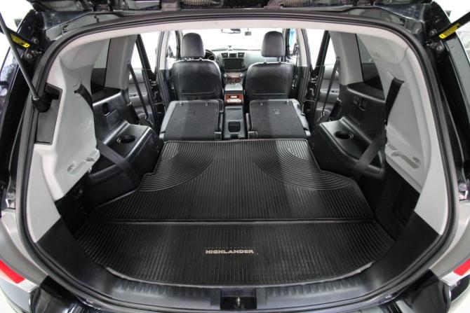 Toyota Highlander II (XU40) Рестайлинг с пробегом 2011 года, цена 2 070 000 рублей, 243361 км, внедорожник, Автокод Объявления