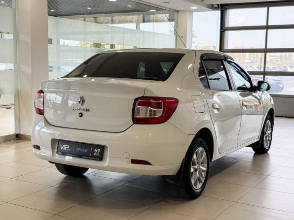 Renault Logan II Рестайлинг с пробегом 2020 года, цена 827 000 рублей, 191810 км, седан, Автокод Объявления