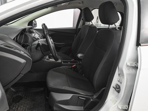Ford Focus III Рестайлинг с пробегом 2018 года, цена 1 260 000 рублей, 101152 км, хэтчбек, Автокод Объявления