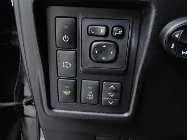 Toyota Land Cruiser Prado 150 Series с пробегом 2013 года, цена 2 499 000 рублей, 352000 км, внедорожник, Автокод Объявления